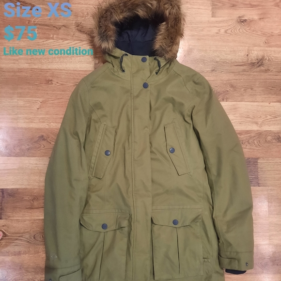 Women's Jacket - Picture 1 of 2